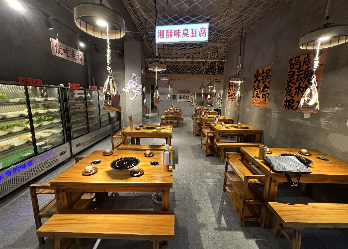 南小街成熟串串香火锅店转让