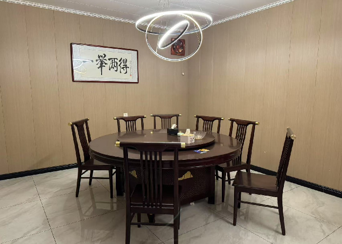 藁城区通安街750平饭店转让