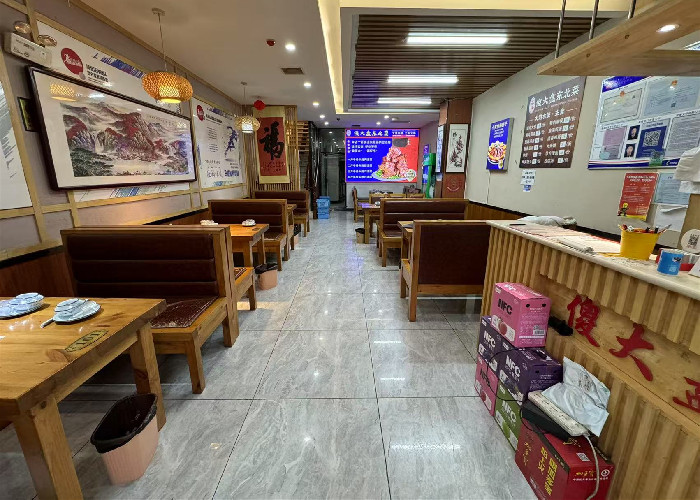 开发区祁连街420平饭店整体带设备出租