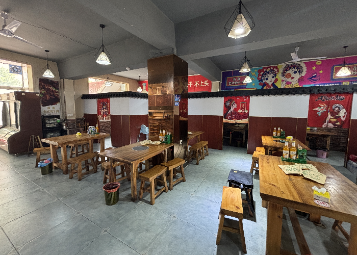 新乐市长杨路烧烤饭店转让