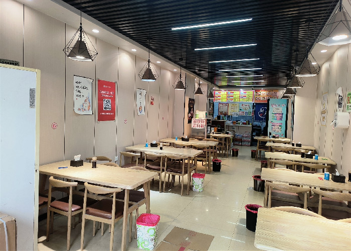桥西区红旗大街法商学院快餐店转让