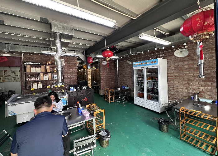 长安区外贸街183平纯一层烤肉饭店转让