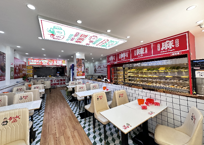 桥西区城角街140平纯一层麻辣烫店转让