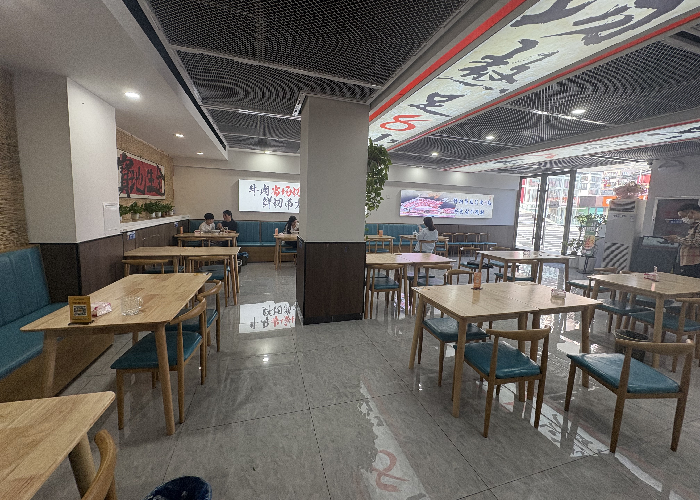 无极县建设东路中央公馆快餐店转让