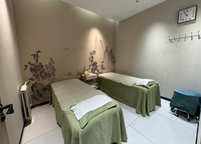 长安区翟营大街盛世长安200平足疗店转让