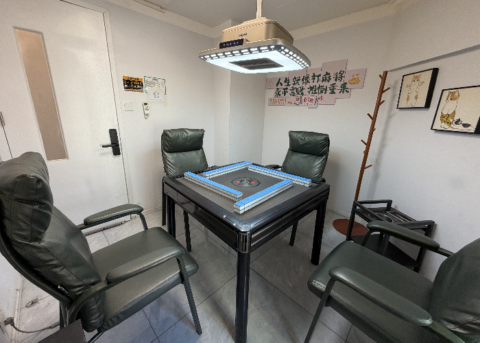 94733e074c328d6f2f504958e85f83a2