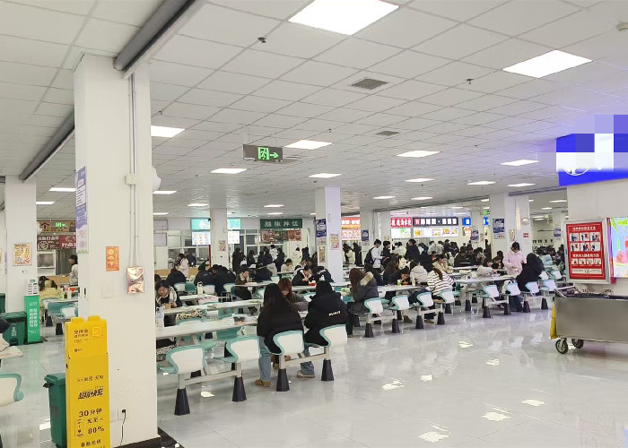 e69f058bc8e99e19e302c36a59099d4