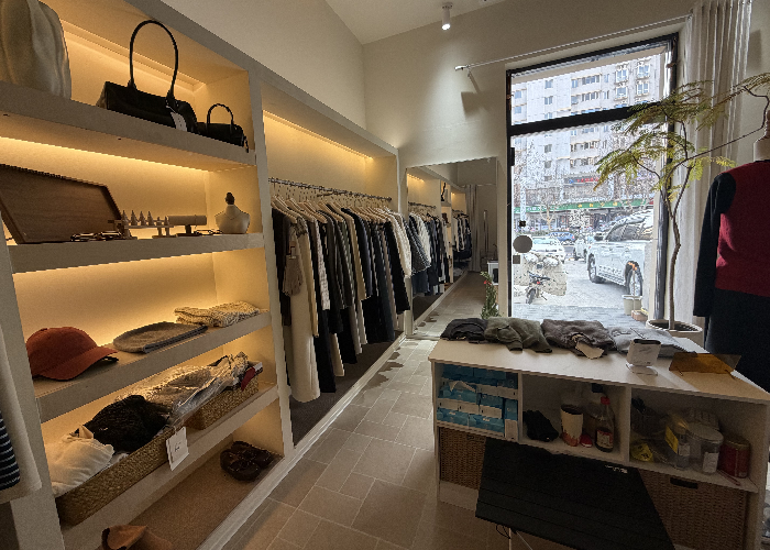 ead7c9d51bb7d8b100bcc926435813c4